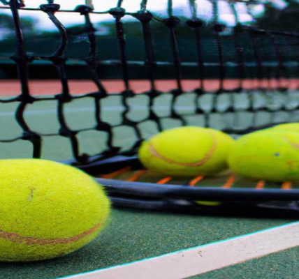 Jakie są zasady gry w tenisa ziemnego?